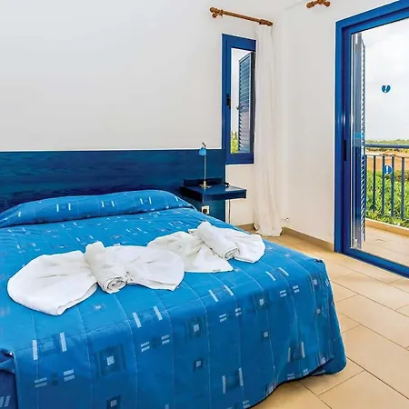Ino Villa Coral Bay