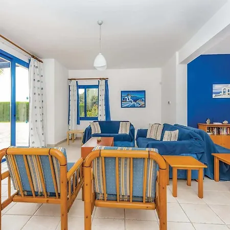 Ino Villa *